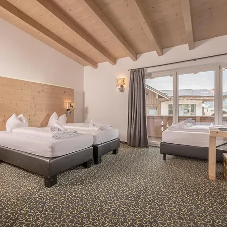 Harakiri Und Apresski ホテル